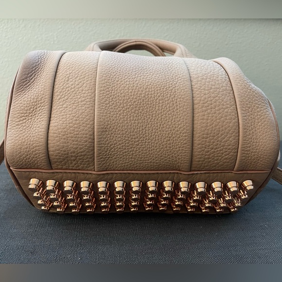 Alexander Wang NWT Rocco in Truffle leather with Rose Gold hardware - Picture 6 of 7